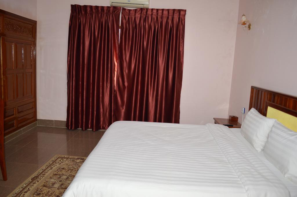 Sam Villa Siem Reap Rom bilde